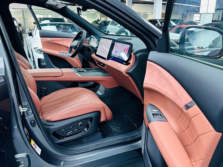 Changan CS75 PLUS 2025 1.5 T Flagship — фото 8