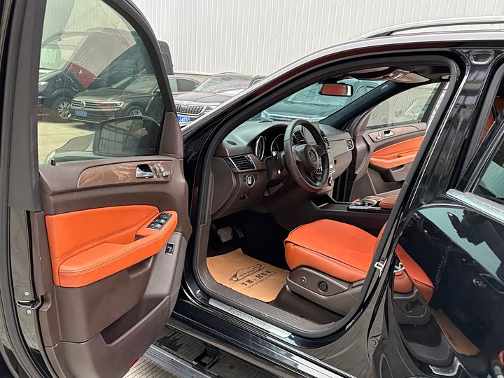 Mercedes-Benz GLE 2015 GLE 400 4 MATIC — фото 9