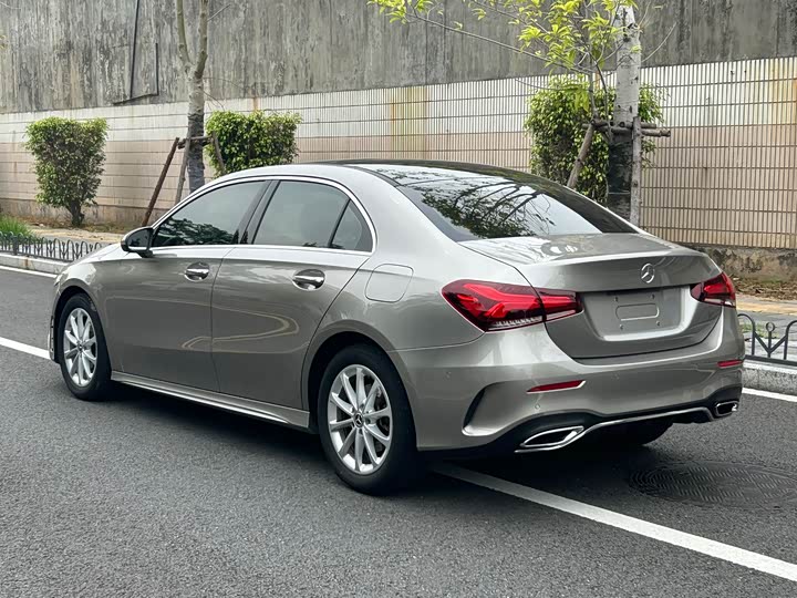 Mercedes-Benz A-Class 2020 A 200 L — фото 7