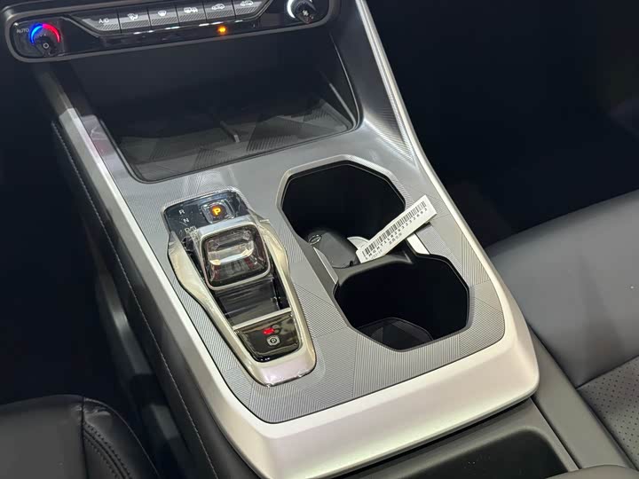 Trumpchi GS3 2026 270 T — фото 11
