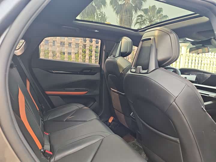 Changan UNI-V 2022 1.5 T — фото 10