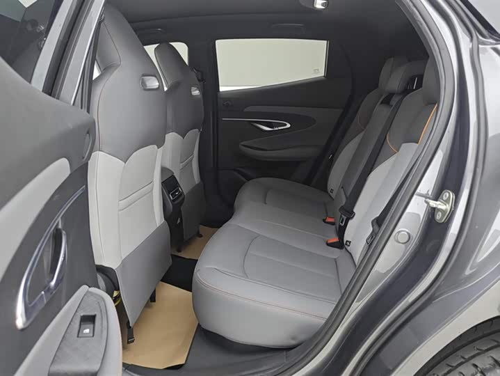 Changan UNI-T 2022 1.5 T Premium — фото 11