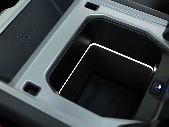 Land Rover Defender — фото 12
