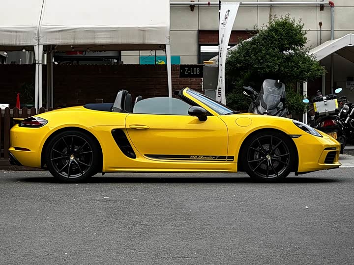 Porsche Boxster 2022 Boxster T 2.0 T — фото 12