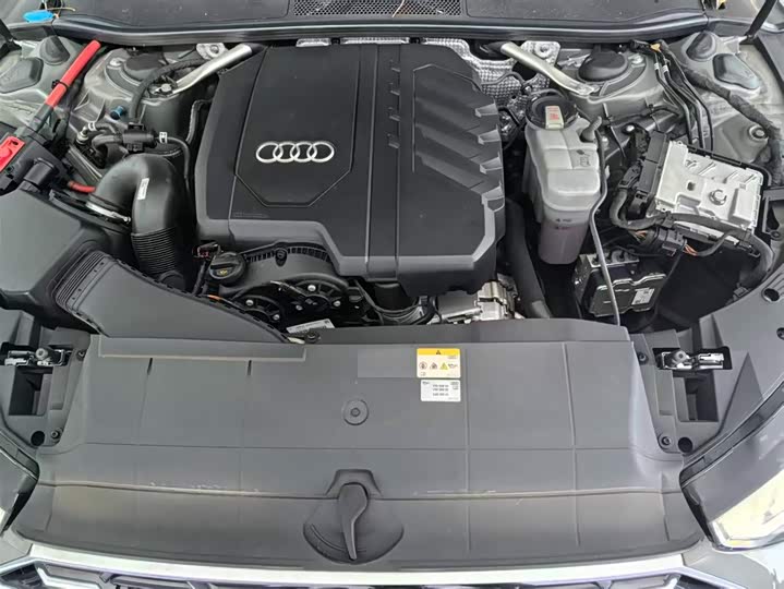 Audi A7 2024 45 TFSI — фото 12
