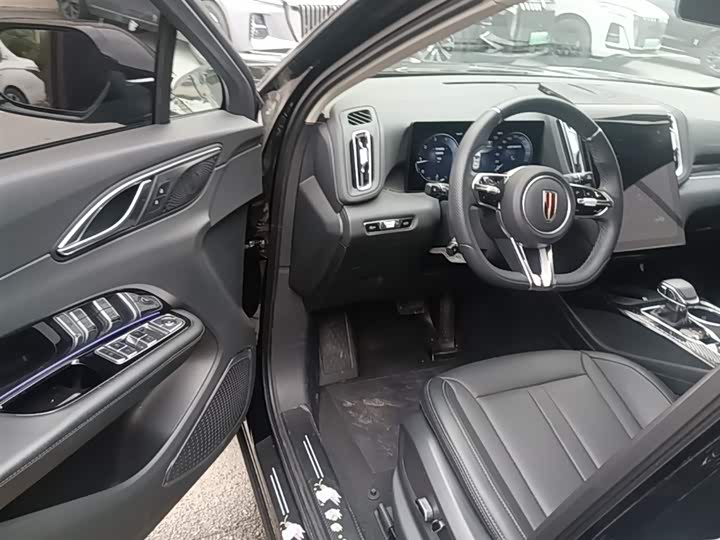 Hongqi HS3 2023 1.5 T 2 WD — фото 16