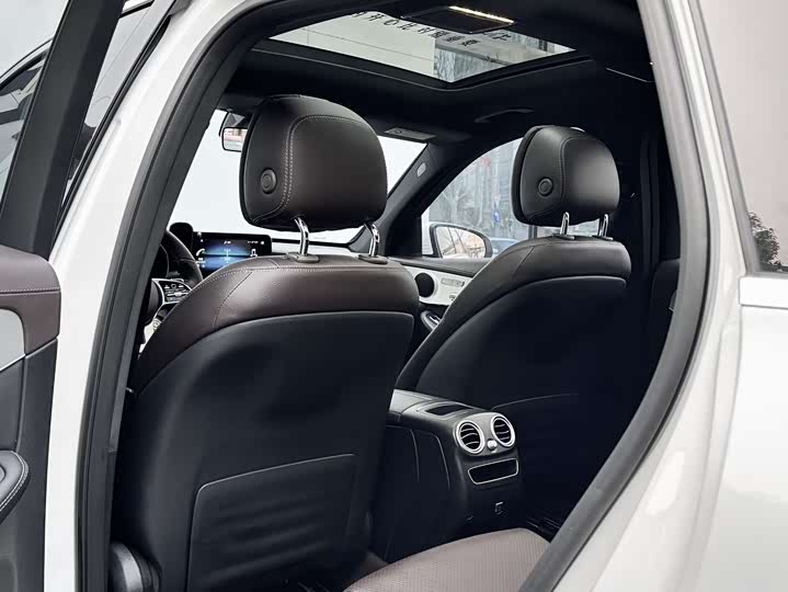 Mercedes-Benz GLC 2021 GLC 260 L 4 MATIC — фото 13