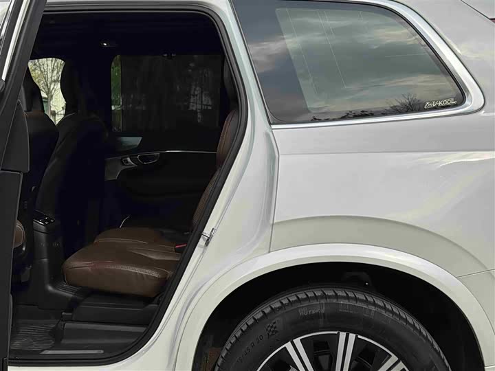 Volvo XC90 Hybrid 2022 E Hybrid T 8 7 — фото 7