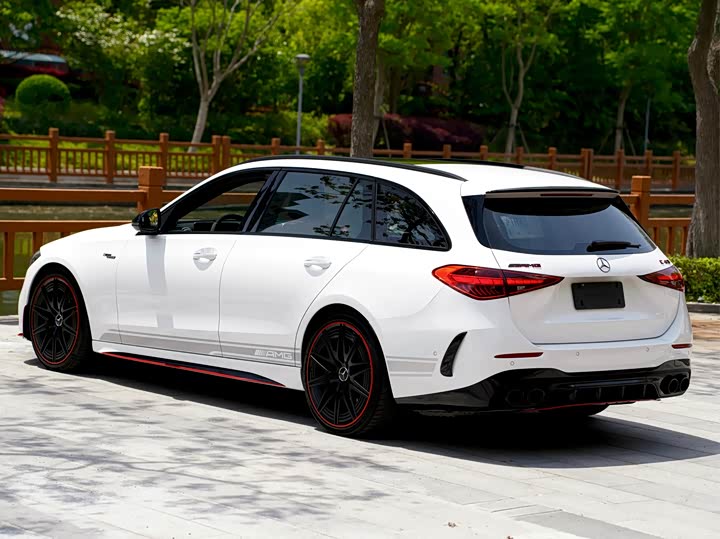 Mercedes-Benz C-Class 2024 AMG C 43 4 MATIC — фото 6