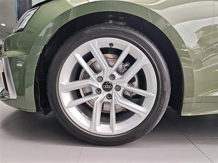 Audi A5 2024 Coupe 40 TFSI — фото 16