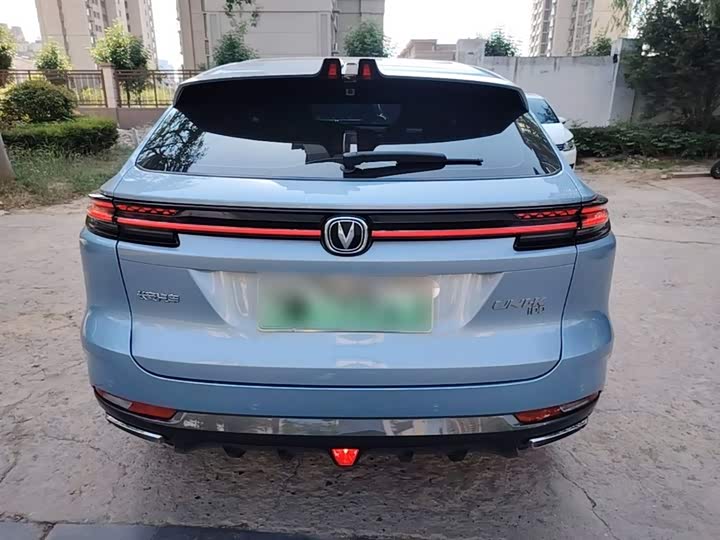 Changan UNI-K 2022 i DD 130km 1.5 T — фото 6