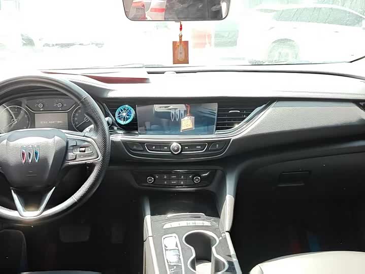 Buick Regal — фото 6