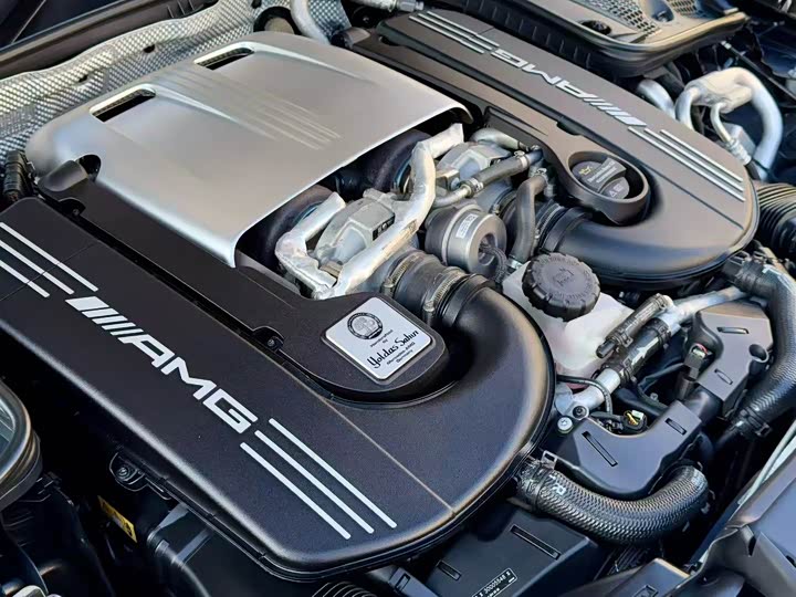 Mercedes-Benz C-Class 2021 AMG C 63 — фото 9