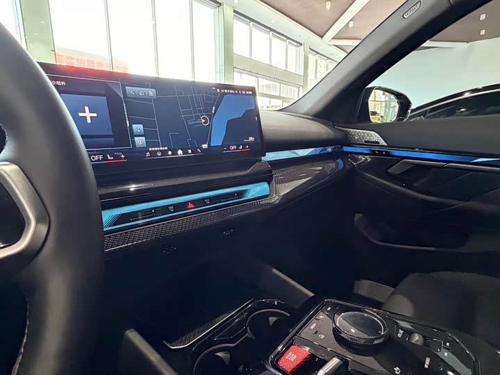 BMW i5 M60 2024 x Drive M 60 — фото 6