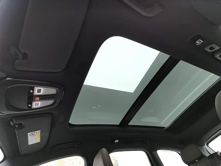 Volvo XC60 2022 B 5 4 WD — фото 14