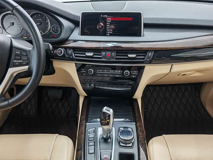 BMW X5 2014 x Drive 35i — фото 11