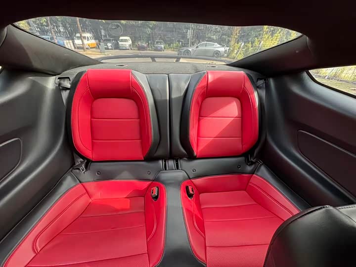 Ford Mustang 2020 2.3 L Eco Boost — фото 9