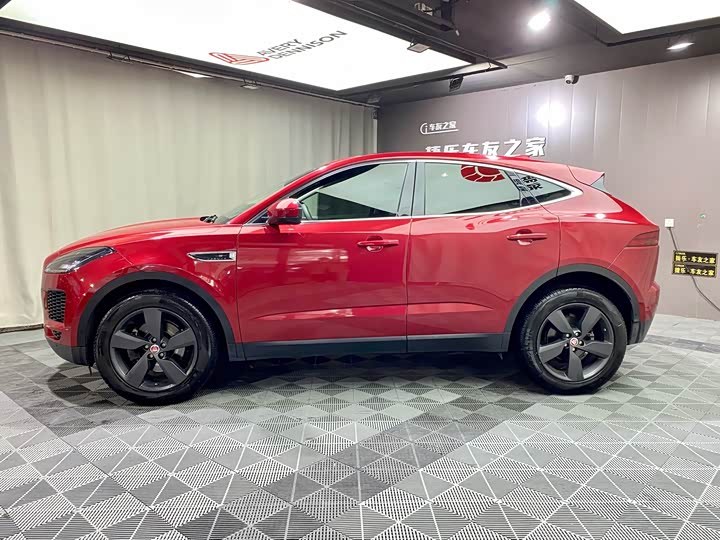 Jaguar E-PACE 2018 P 200 S V — фото 4