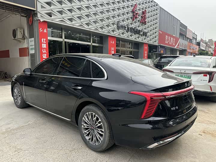 Hongqi H5 2024 1.5 T DCT — фото 5
