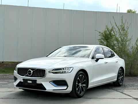 Volvo S60 2022 B 4 — фото 11