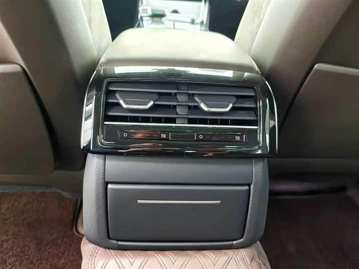 Audi A8 2021 A 8 L 50 TFSI quattro Comfort — фото 12