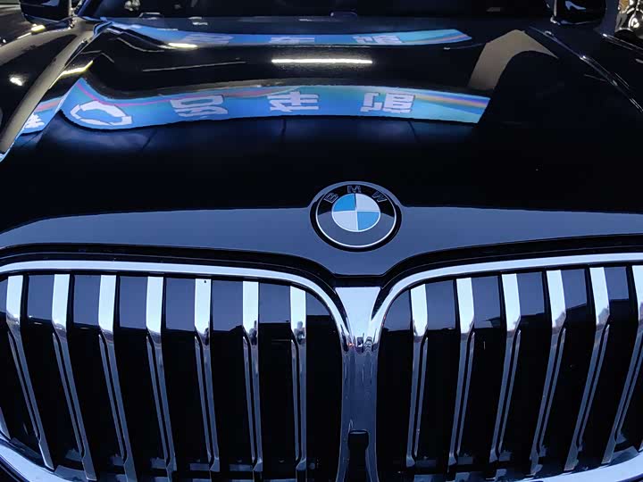 BMW 7 Series — фото 11