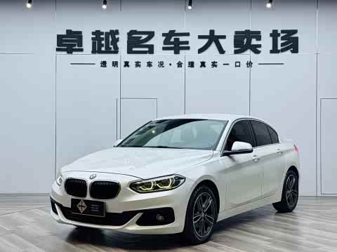 BMW 1-Series 2019 118i — фото 28