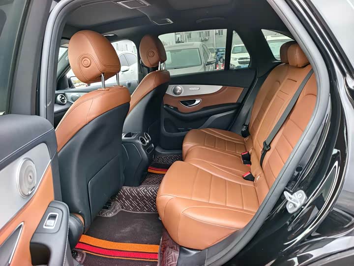 Mercedes-Benz GLC 2020 GLC 260 L 4 MATIC — фото 13