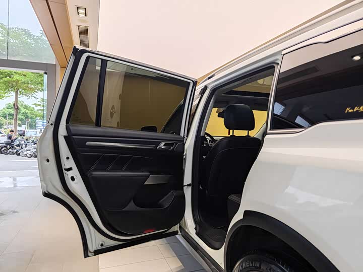 Trumpchi GS8 2020 390 T 2 WD ( ) — фото 20