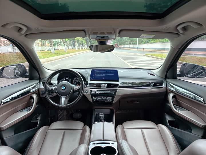 BMW X1 2021 s Drive 25 Li Leading — фото 17