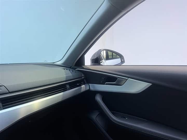 Audi A4L 2023 40 TFSI quattro — фото 11