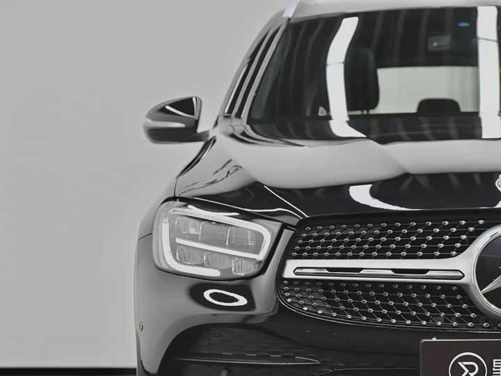 Mercedes-Benz GLC 2020 GLC 260 L 4 MATIC Luxury — фото 2