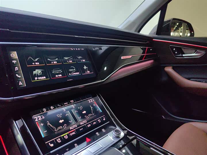 Audi Q7 2022 55 TFSI quattro S line Sport — фото 13