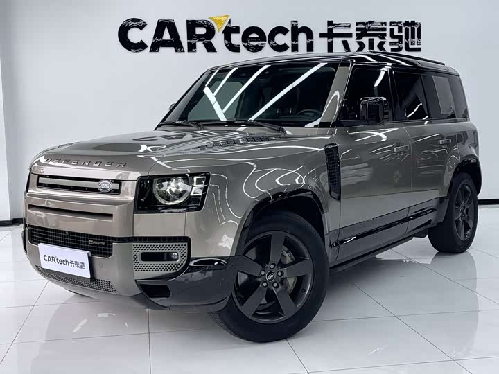 Land Rover Defender — фото 1