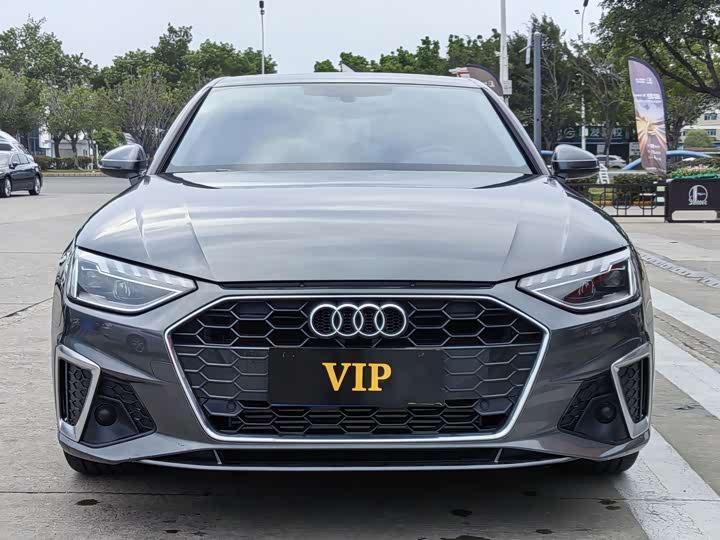 Audi A4L 2024 40 TFSI — фото 2