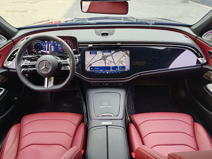 Mercedes-Benz E-Class 2024 E 300 L Sport — фото 18