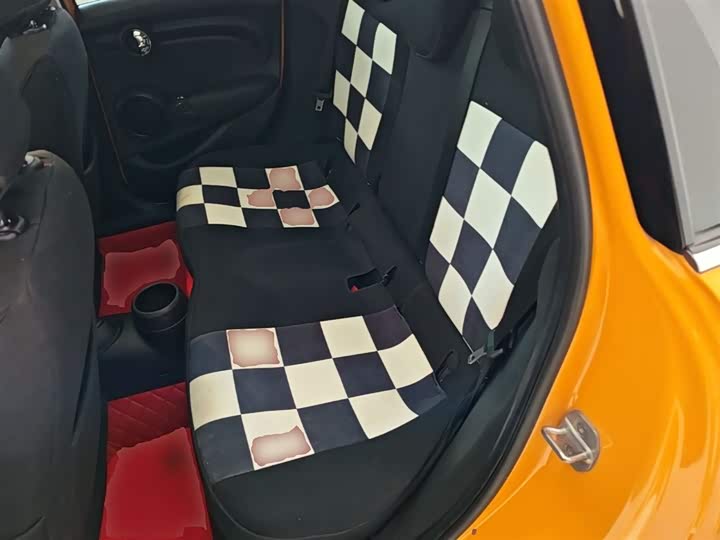 MINI Hatch — фото 17
