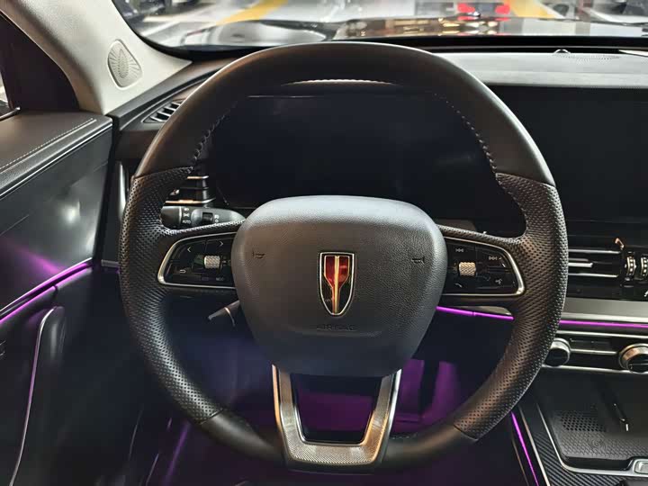 Hongqi HS5 2023 2.0 T Pro — фото 6