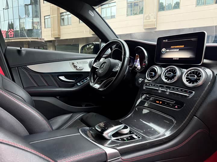 Mercedes-Benz GLC AMG 2017 AMG GLC 43 4 MATIC SUV — фото 5