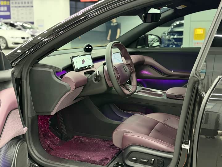NIO ET 5 T 2024 75k Wh Touring — фото 8