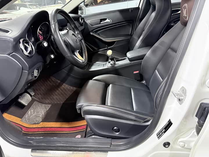 Mercedes-Benz GLA 2017 GLA 220 4 MATIC — фото 8