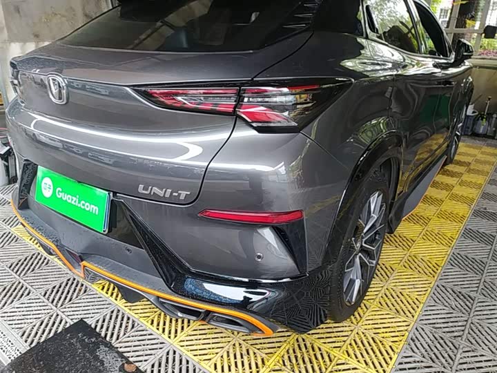 Changan UNI-T 2022 1.5 T — фото 8