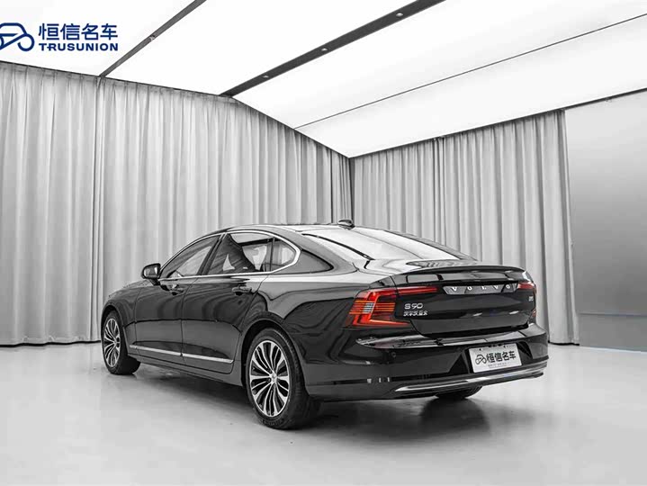 Volvo S90 2024 B 5 — фото 7