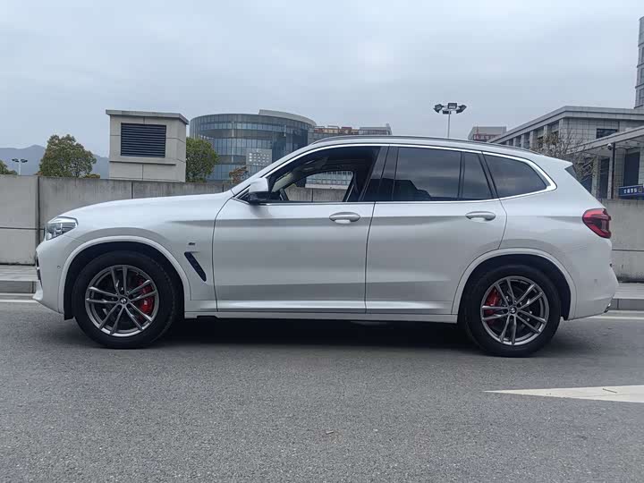BMW X3 2020 x Drive 28i M — фото 7