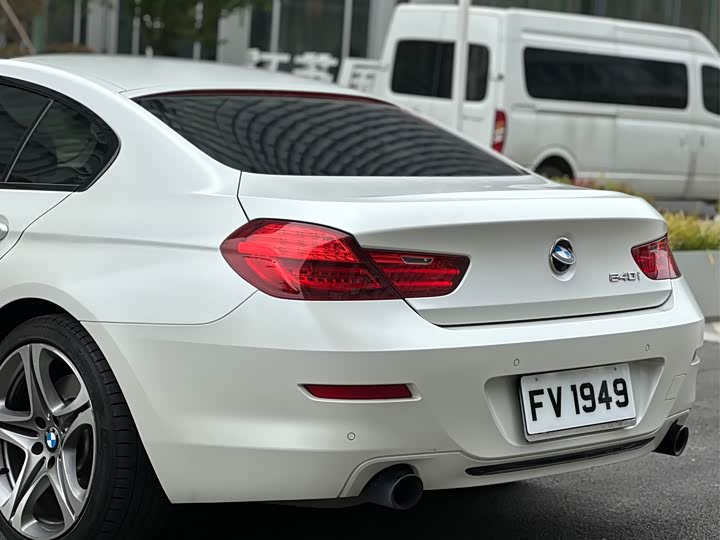 BMW 6-Series 2016 640i Gran Coupe — фото 37