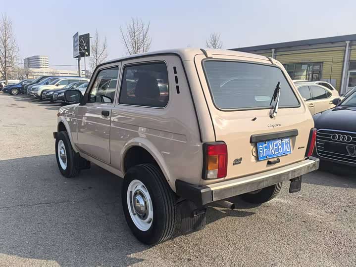 Lada NIVA 2017 1.7 L MT — фото 7