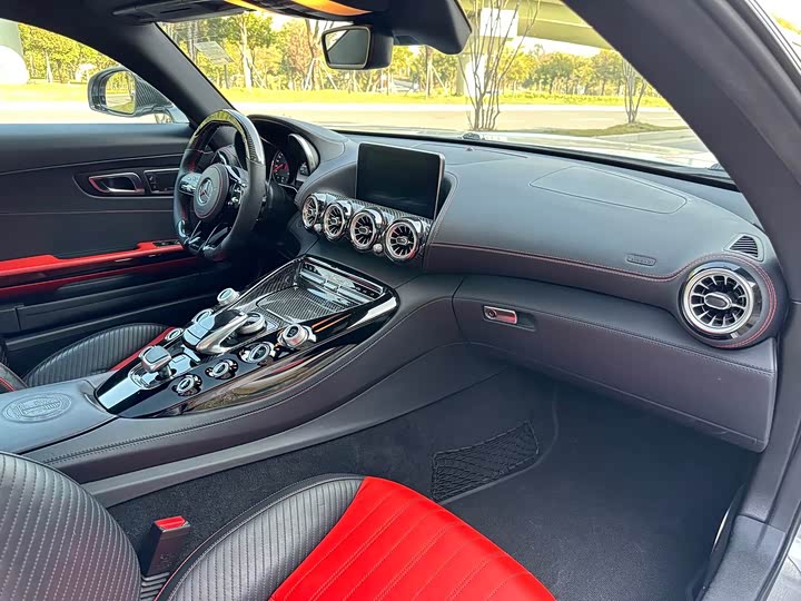 Mercedes-Benz AMG 2015 AMG GT S — фото 15