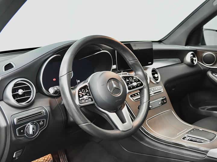 Mercedes-Benz GLC 2021 GLC 260 L 4 MATIC Luxury — фото 23