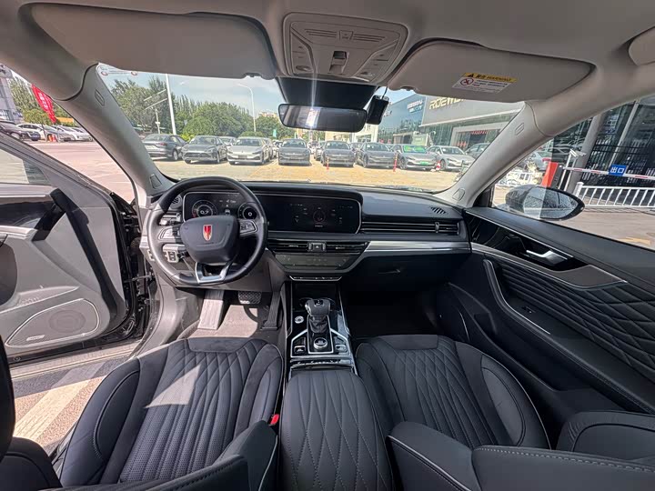 Hongqi HS5 2023 2.0 T 4 WD Pro — фото 16