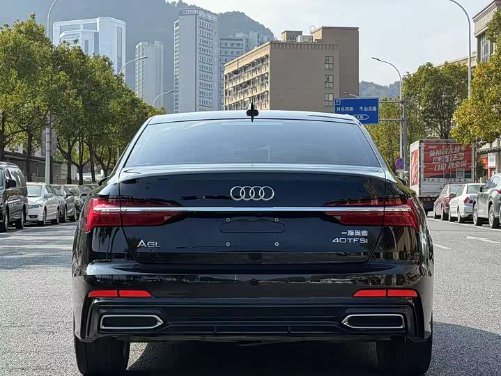 Audi A6L 2022 40 TFSI — фото 5